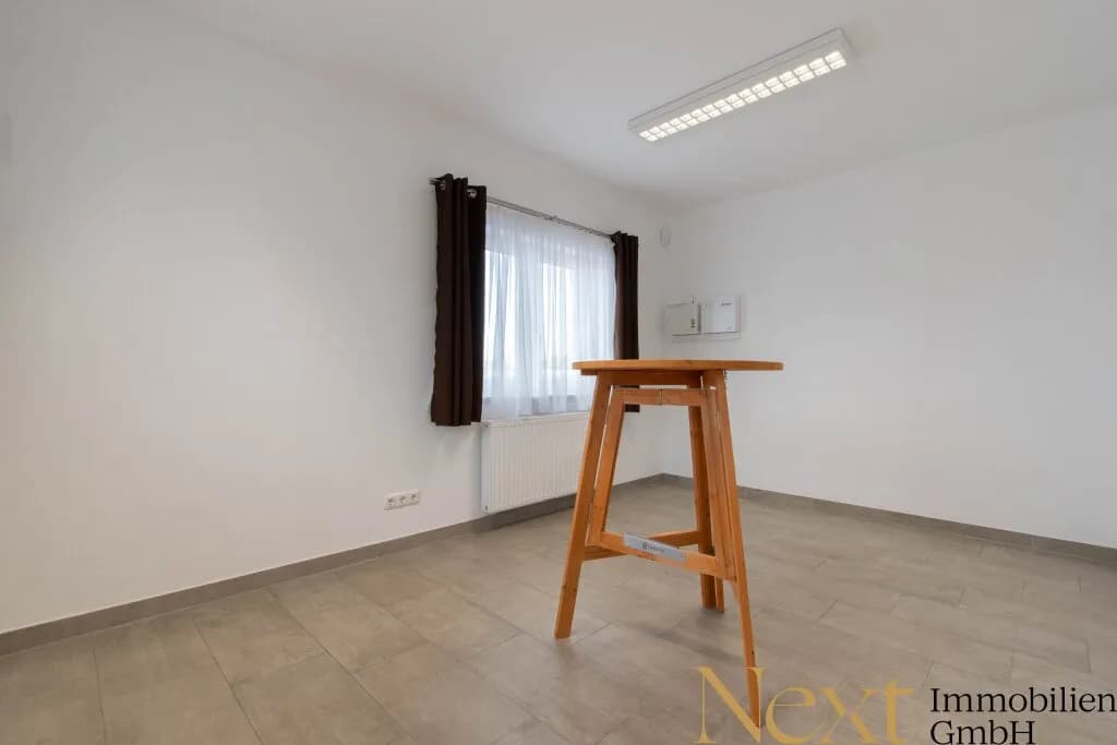 Gewerbeimmobilie mieten in Perg – 321 m², € 3.590 – Bild 5 von 8