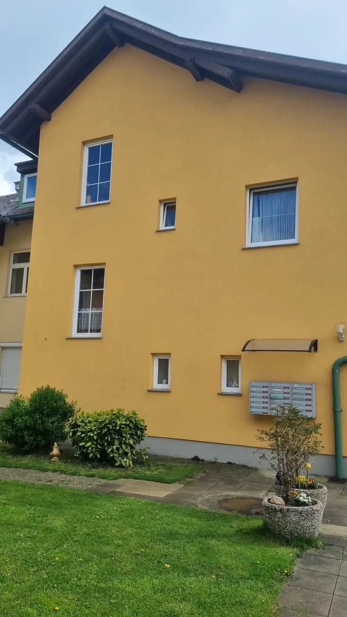 1-Zimmer-Wohnung mieten in Neunkirchen – 49 m², € 550