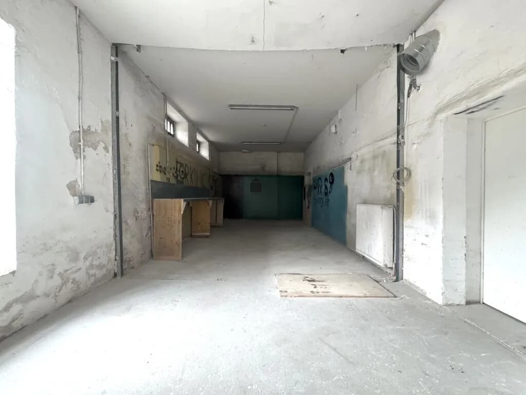 Gewerbeimmobilie mieten in Mödling – 150 m², € 1.080 – Bild 2 von 9