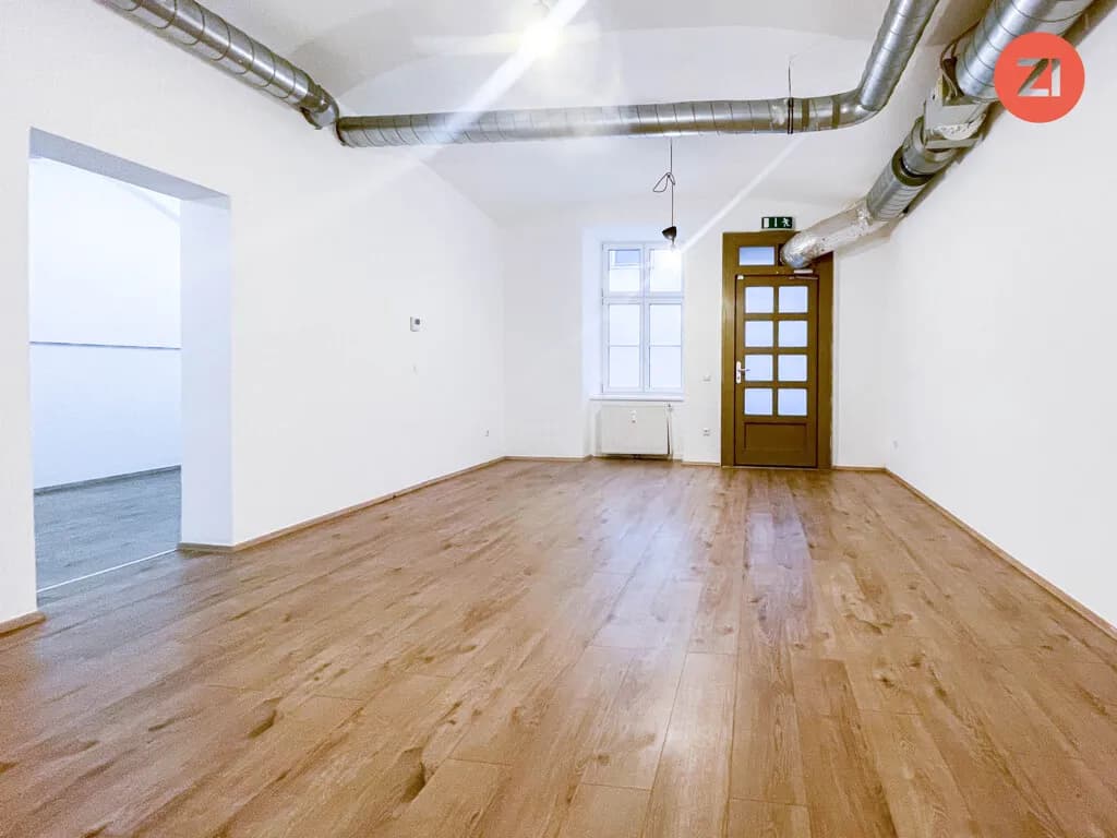 3-Zimmer-Gewerbeimmobilie mieten in Linz – 72 m², € 800