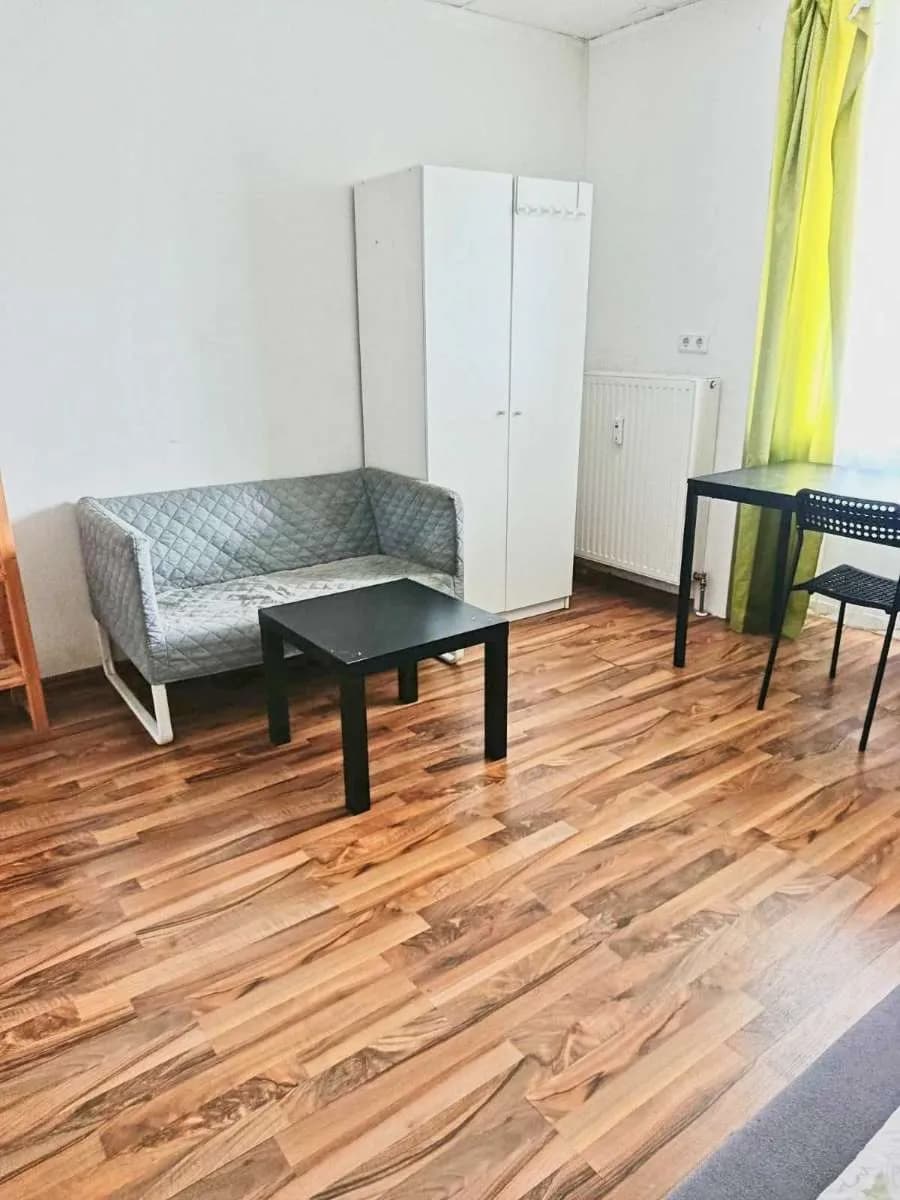 4-Zimmer-Wohnung kaufen in Gmunden – 78 m², € 133.000 – Bild 6 von 8