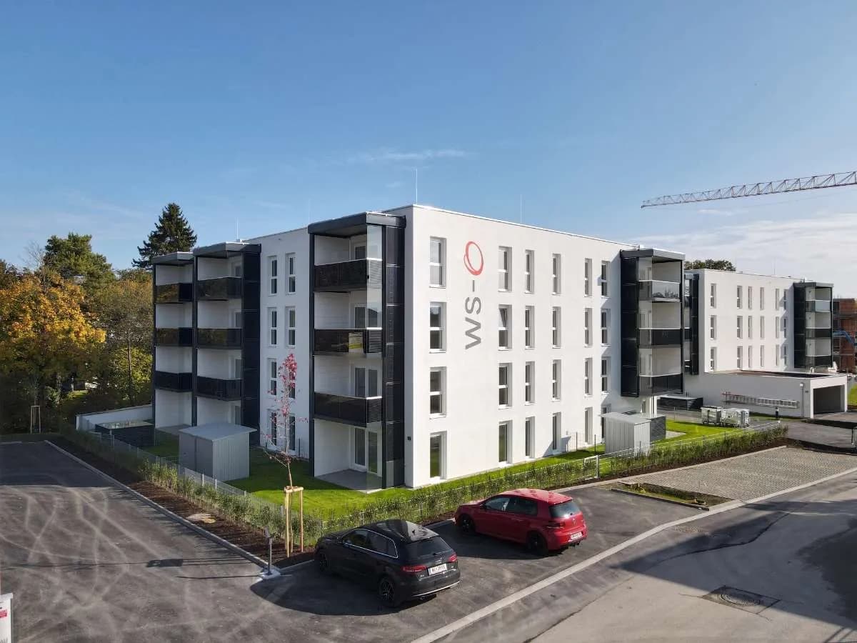 3-Zimmer-Wohnung mieten in Vöcklabruck – 83 m², € 854 – Bild 2 von 5