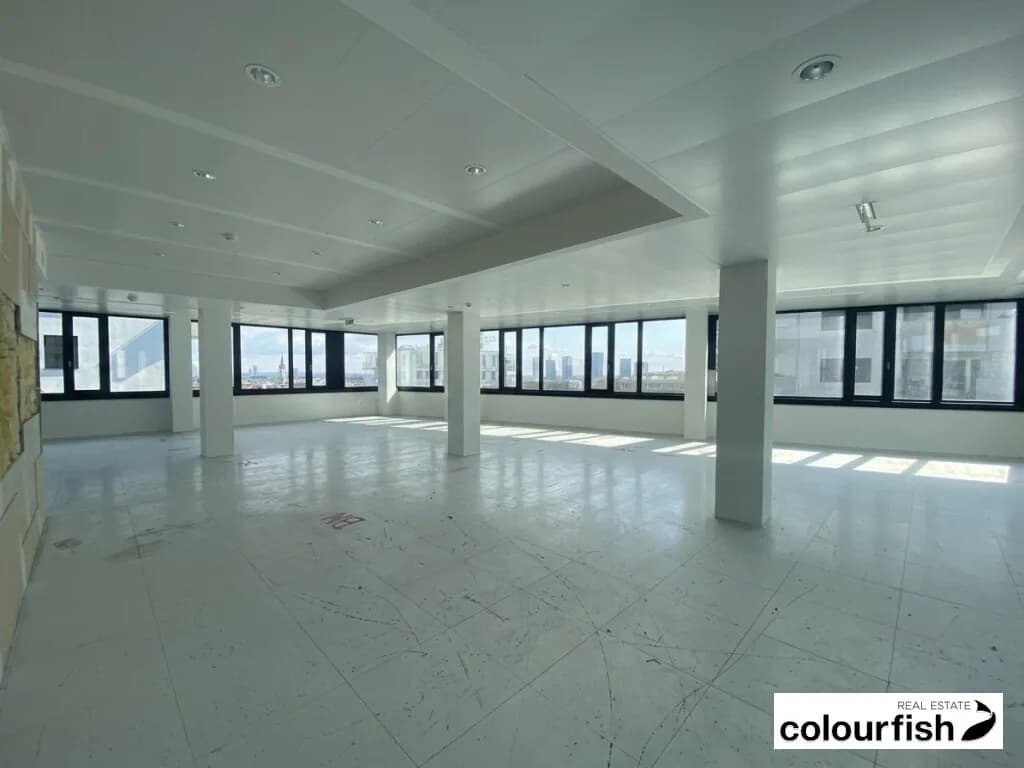 Gewerbeimmobilie mieten in Wien – 384 m², € 8.976