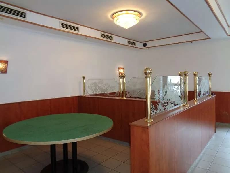 4-Zimmer-Gewerbeimmobilie mieten in Leibnitz – 150 m², € 1.300 – Bild 3 von 12