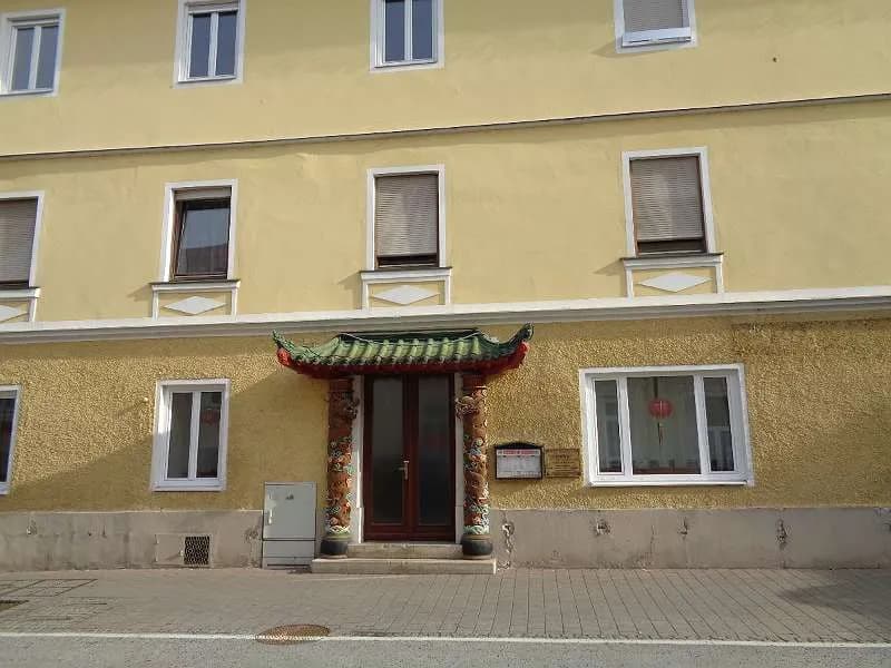 4-Zimmer-Gewerbeimmobilie mieten in Leibnitz – 150 m², € 1.300 – Bild 10 von 12