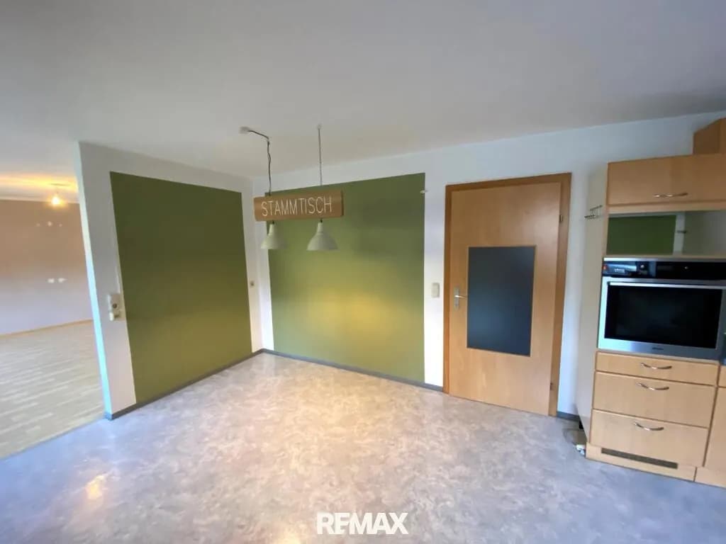 2-Zimmer-Wohnung mieten in Rohrbach – 80 m², € 700