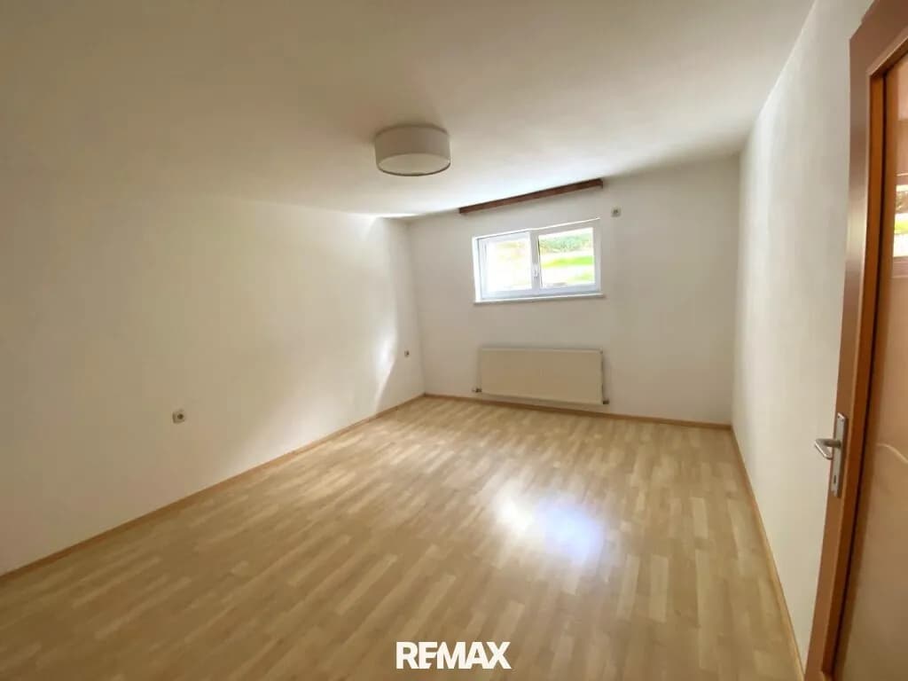 2-Zimmer-Wohnung mieten in Rohrbach – 80 m², € 700 – Bild 3 von 5