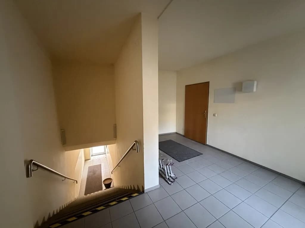 Gewerbeimmobilie kaufen in Wiener Neustadt – 148 m², € 225.000