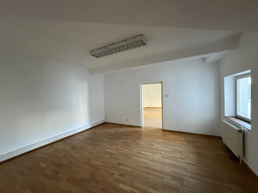 Gewerbeimmobilie kaufen in Wiener Neustadt – 148 m², € 225.000 – Bild 4 von 9