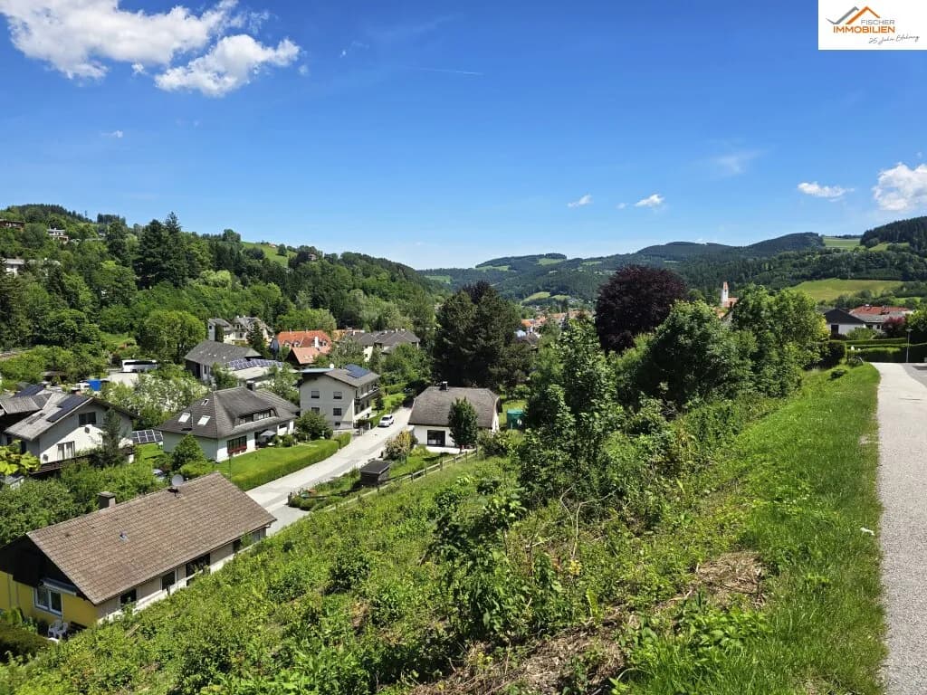 Grundstück kaufen in Neunkirchen – 1 212 m², € 103.020