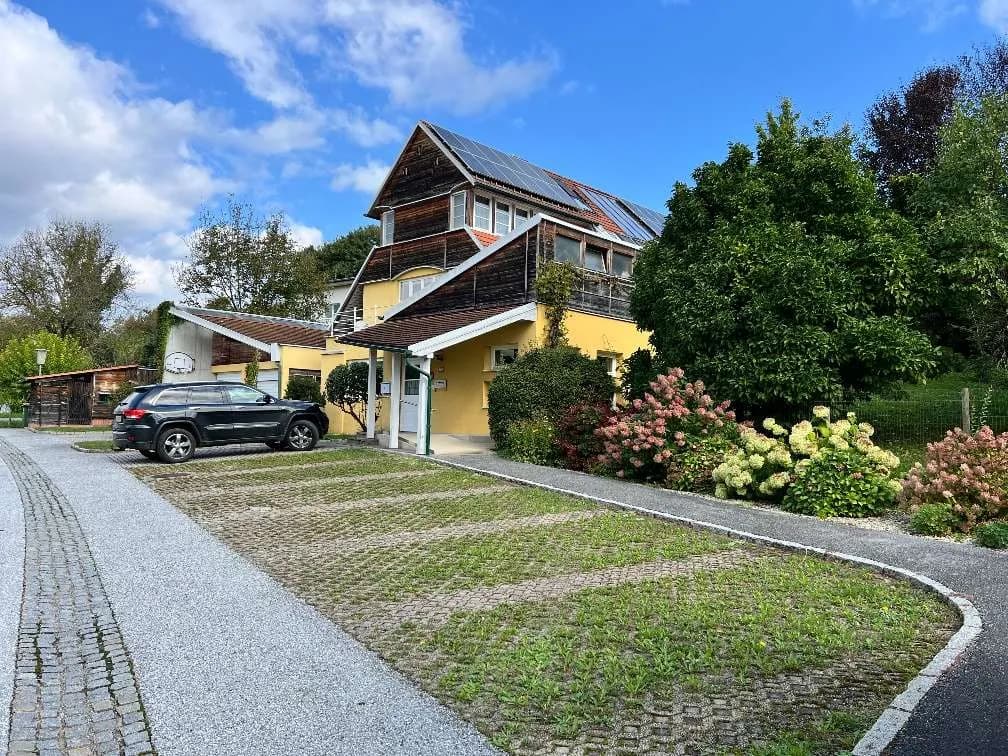 12-Zimmer-Haus kaufen in Weiz – 300 m², € 469.000 – Bild 1 von 68