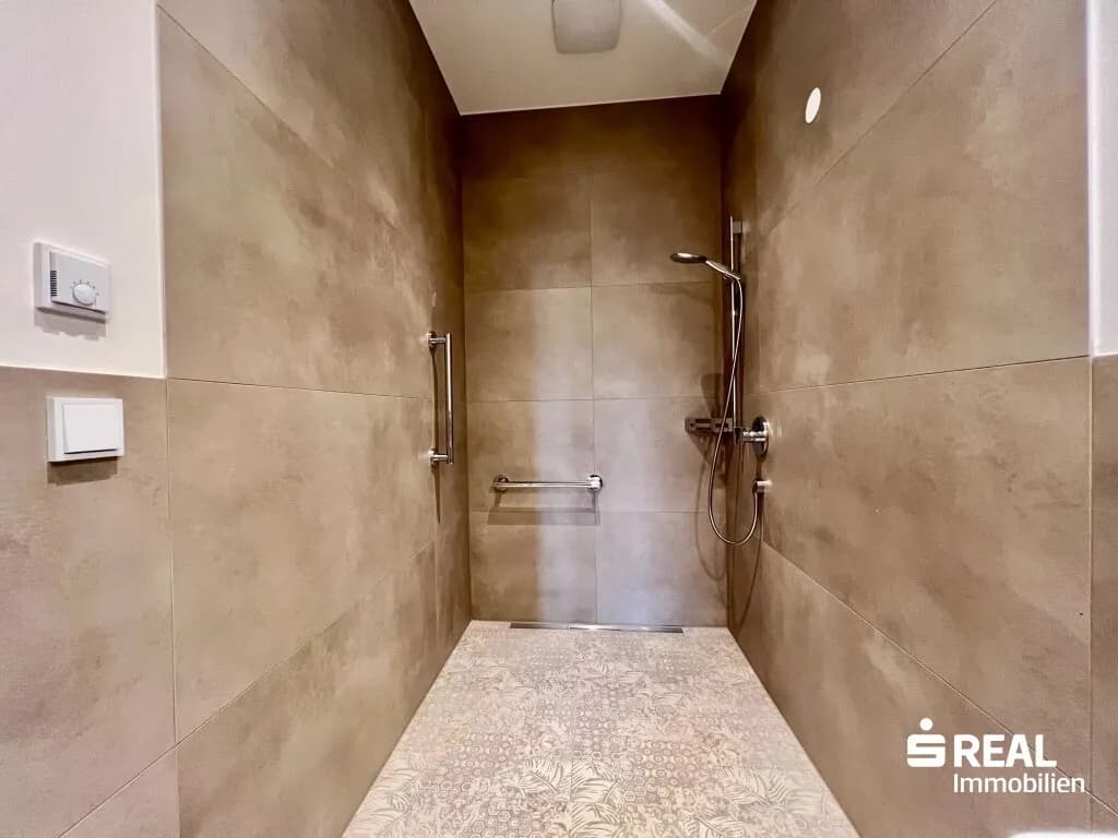 Gewerbeimmobilie kaufen in Kitzbühel – 63,76 m², € 449.000 – Bild 6 von 10