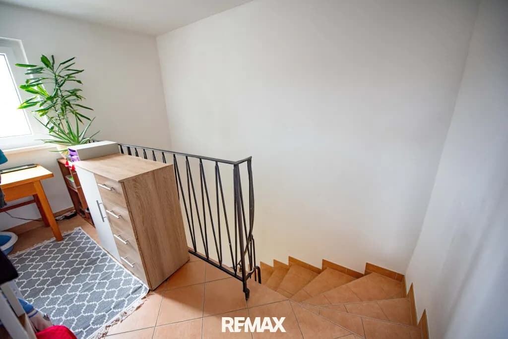 4-Zimmer-Wohnung mieten in Gmunden – 82,59 m², € 1.100 – Bild 6 von 7