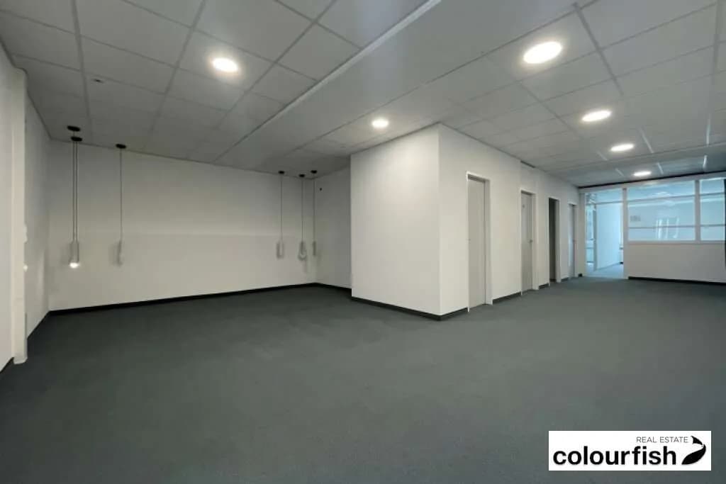 Gewerbeimmobilie mieten in Wien – 422 m², € 5.465