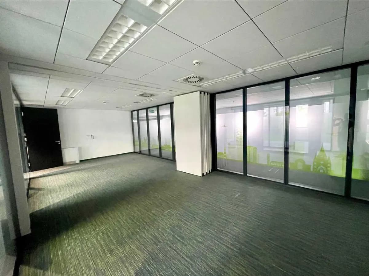 9-Zimmer-Gewerbeimmobilie mieten in Wien – 563 m², € 10.831 – Bild 14 von 26