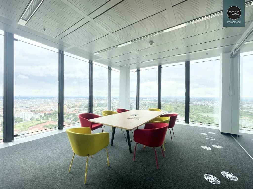 Gewerbeimmobilie mieten in Wien – 2 484 m², € 18