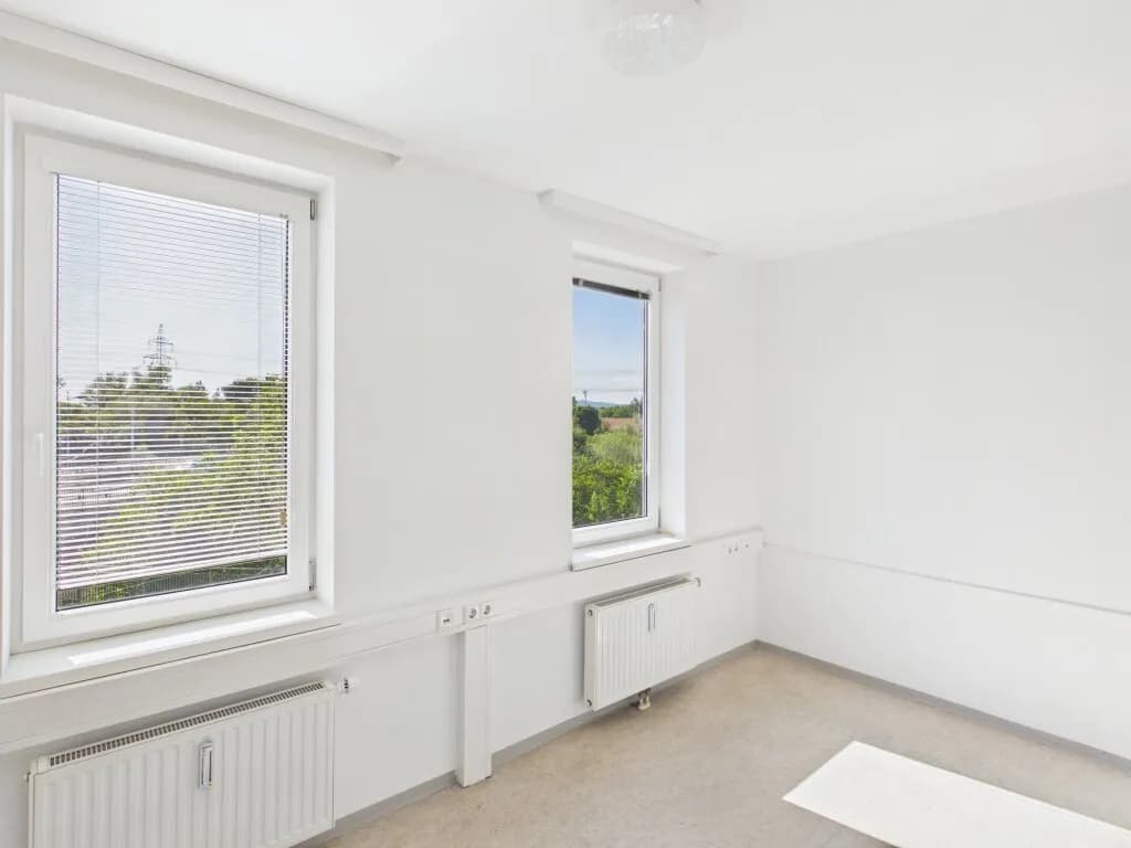 Gewerbeimmobilie mieten in Linz – 69 m², € 804 – Bild 2 von 8