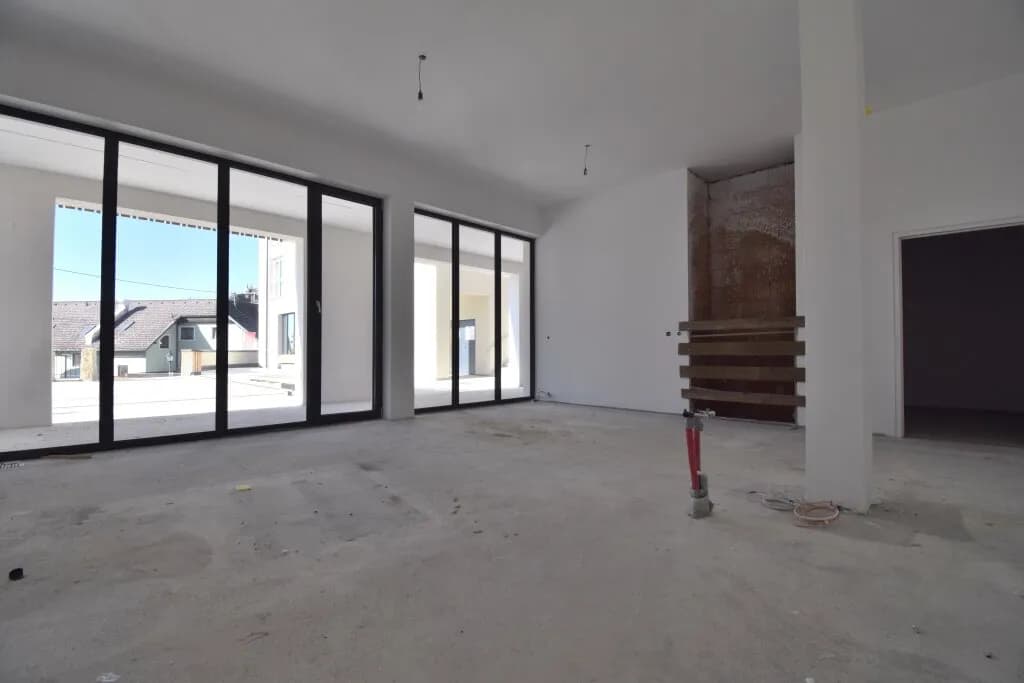 Gewerbeimmobilie mieten in Urfahr-Umgebung – 105 m², € 1.090 – Bild 3 von 8