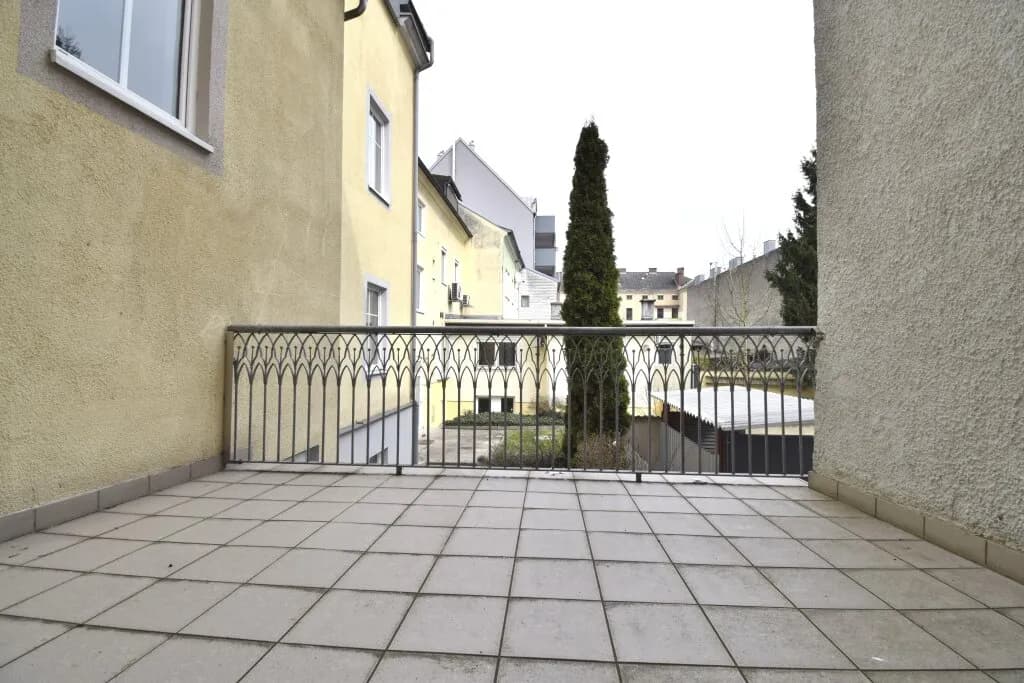 4-Zimmer-Gewerbeimmobilie mieten in Linz – 121 m², € 1.302 – Bild 5 von 6