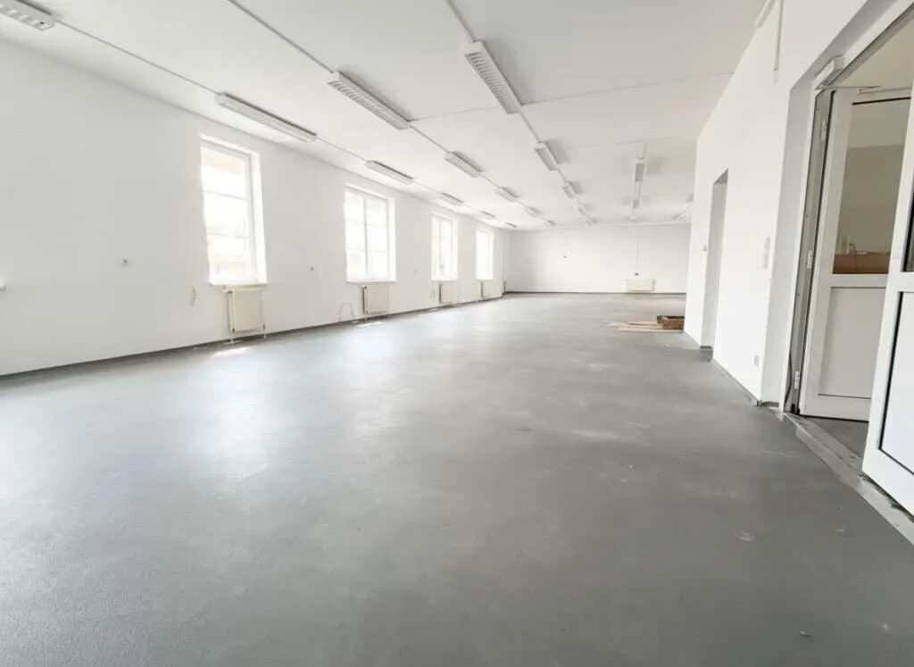 Gewerbeimmobilie mieten in Melk – 342 m² – Bild 2 von 17