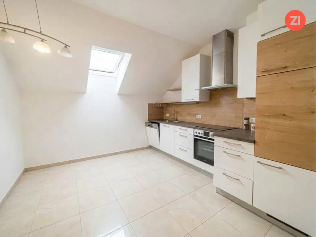 2-Zimmer-Wohnung mieten in Linz – 75 m², € 1.092 – Bild 3 von 5