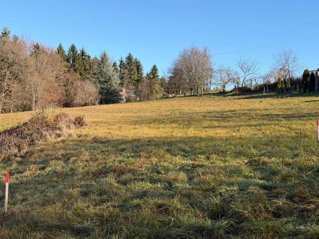 Grundstück kaufen in Graz-Umgebung – 1 115 m², € 199.000