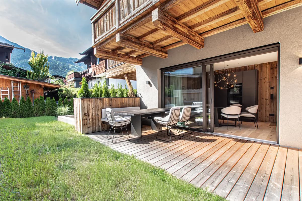 7-Zimmer-Gewerbeimmobilie kaufen in Kitzbühel – 289,05 m², € 5.650.000 – Bild 2 von 8