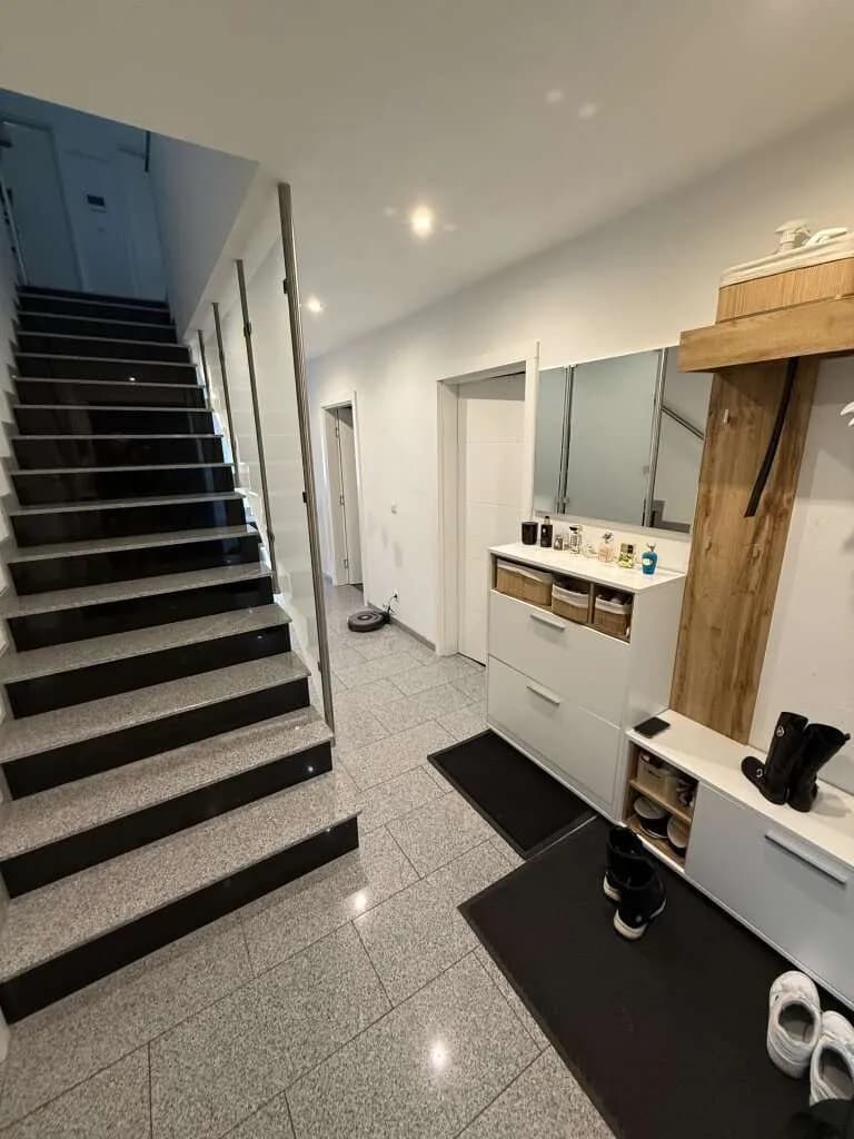 7-Zimmer-Gewerbeimmobilie kaufen in Braunau am Inn – 184,4 m², € 549.900 – Bild 8 von 26