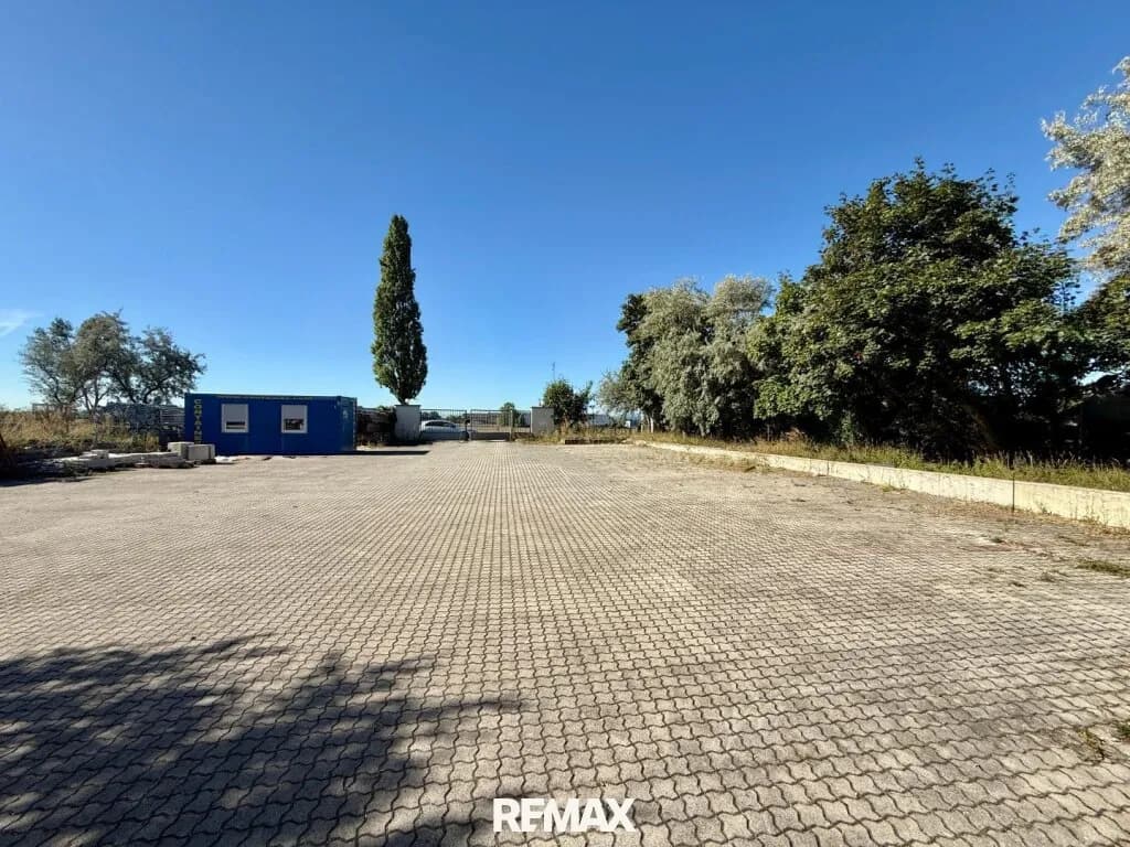 Immobilie kaufen in Baden – 312 m², € 1.495.000 – Bild 2 von 11