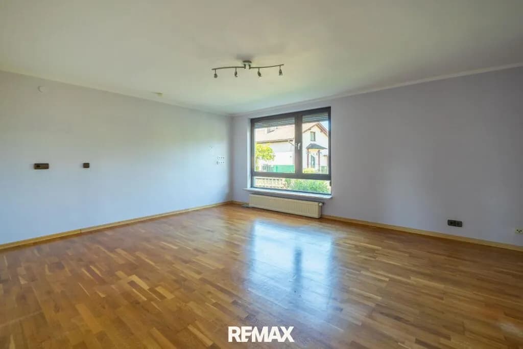 8-Zimmer-Haus kaufen in Klagenfurt Land – 300 m², € 620.000 – Bild 9 von 24