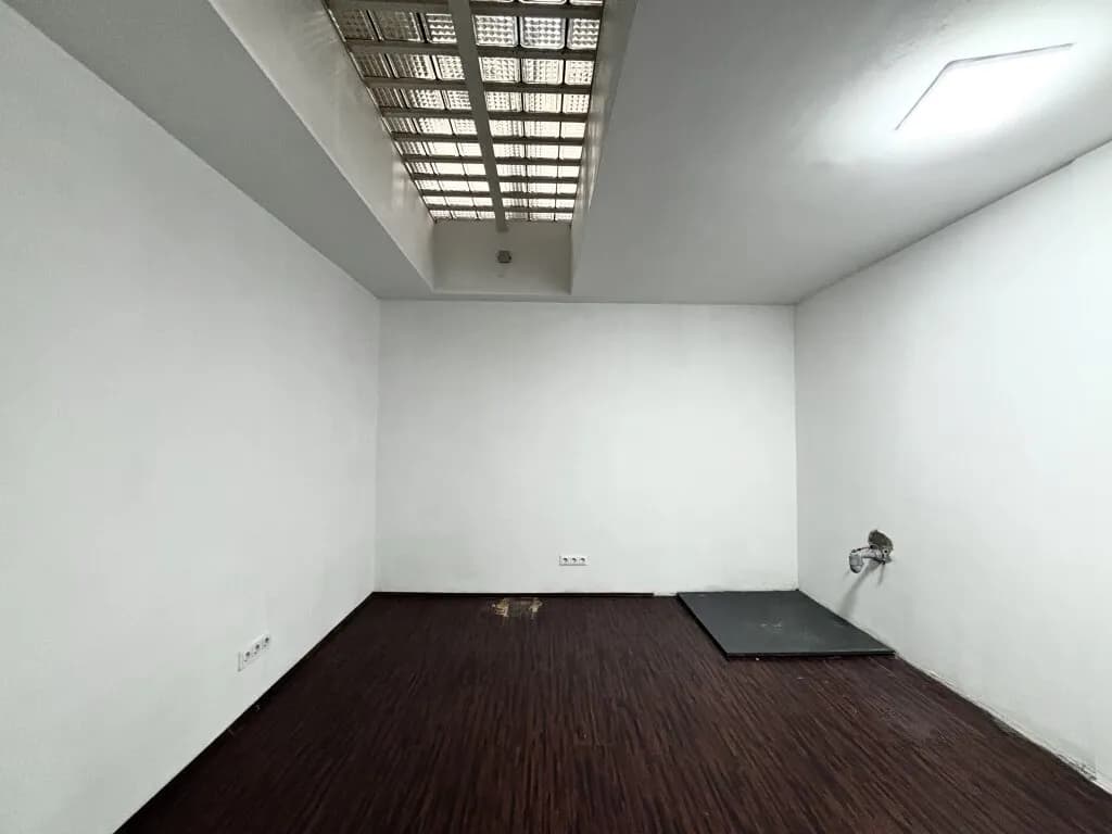 3-Zimmer-Gewerbeimmobilie mieten in Wien – 110 m², € 1.992 – Bild 15 von 18