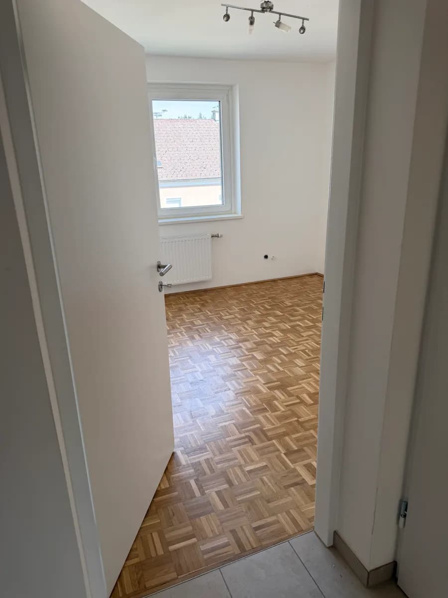 4-Zimmer-Wohnung mieten in Vöcklabruck – 73 m², € 880 – Bild 3 von 7