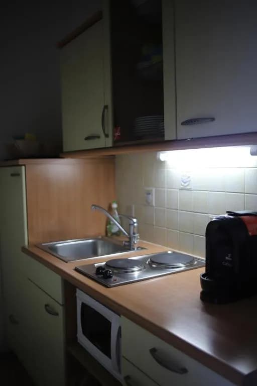 2-Zimmer-Wohnung mieten in Baden – 60 m², € 900 – Bild 6 von 8