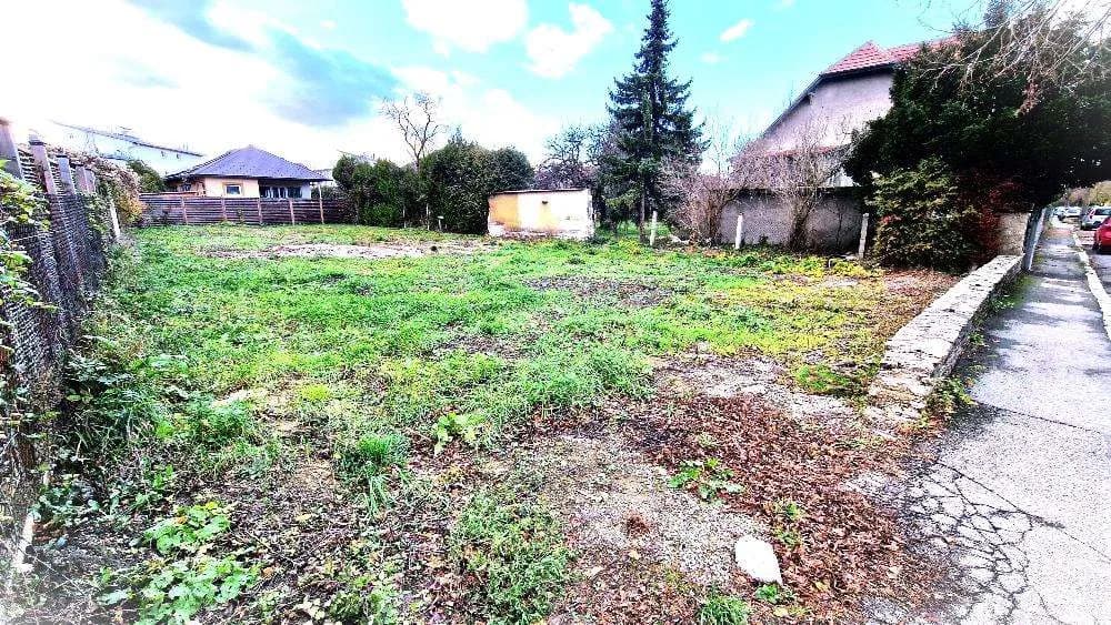 Grundstück kaufen in Tulln – 568 m², € 239.000