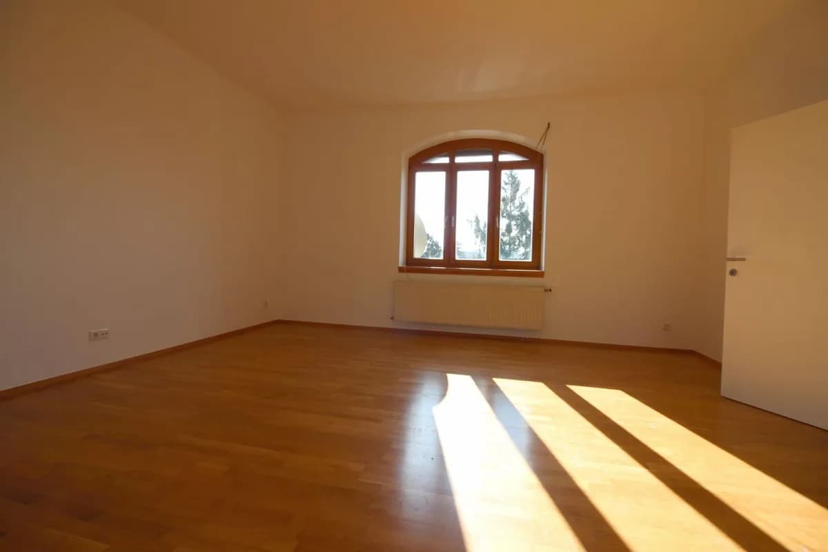 2-Zimmer-Wohnung mieten in Graz – 69,5 m², € 690 – Bild 1 von 8