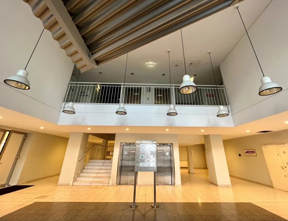Gewerbeimmobilie mieten in Wien – 498 m², € 9 – Bild 2 von 8