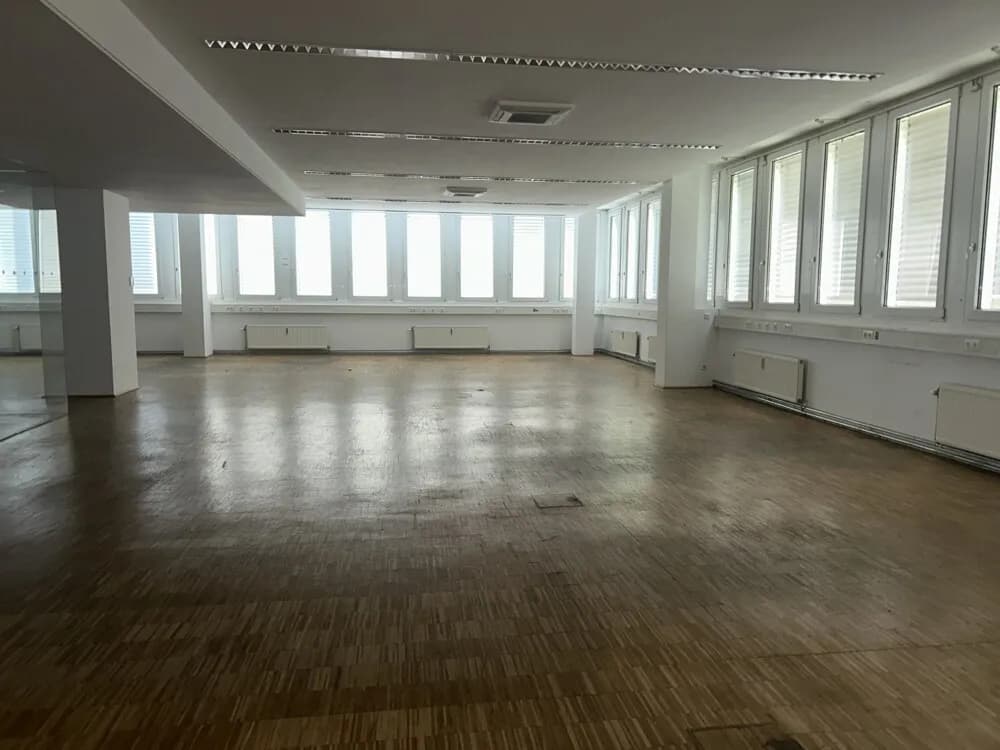 Gewerbeimmobilie mieten in Wien – 498 m², € 9 – Bild 4 von 8