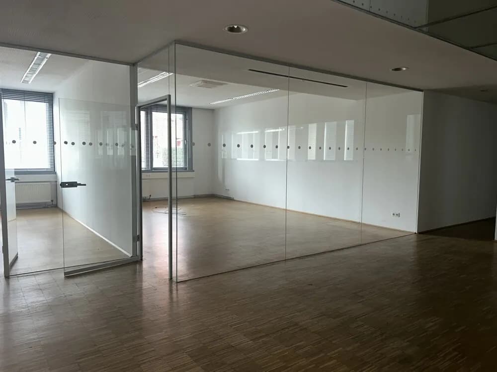Gewerbeimmobilie mieten in Wien – 498 m², € 9 – Bild 5 von 8