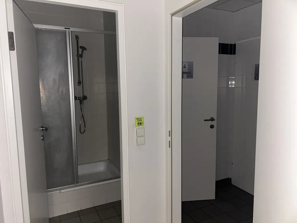 Gewerbeimmobilie mieten in Wien – 498 m², € 9 – Bild 7 von 8