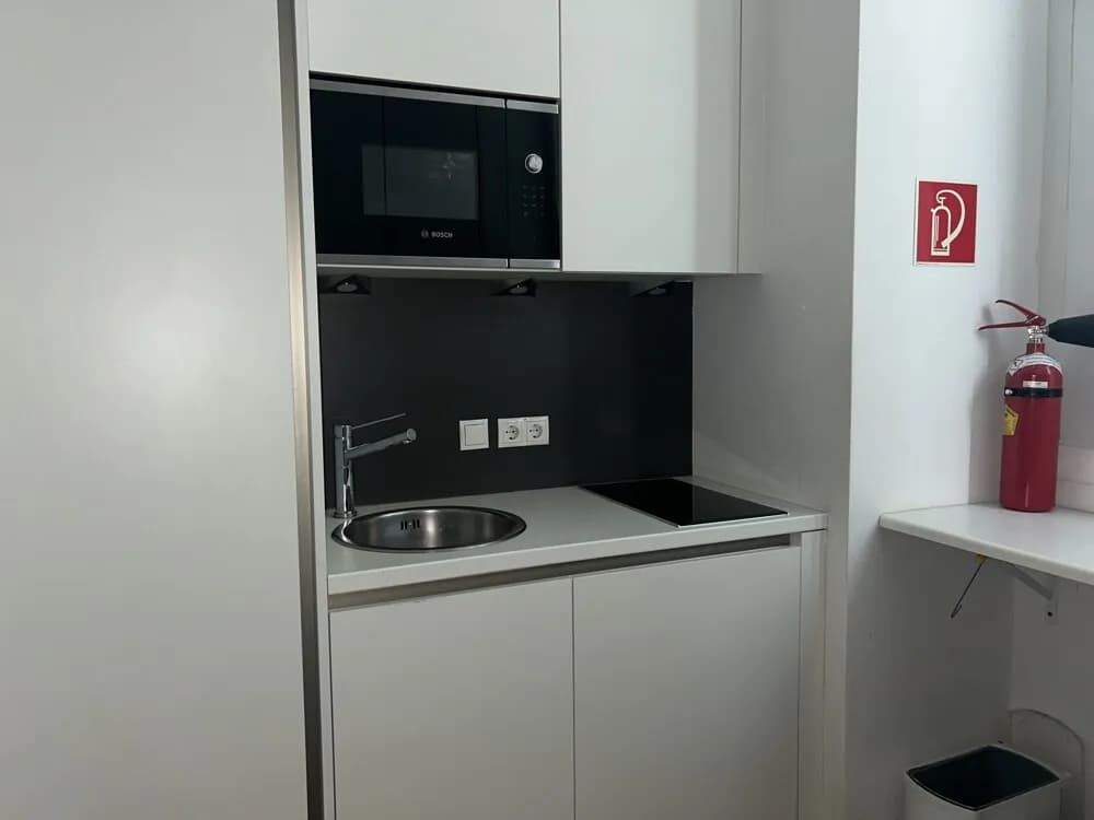 Gewerbeimmobilie mieten in Wien – 498 m², € 9 – Bild 8 von 8