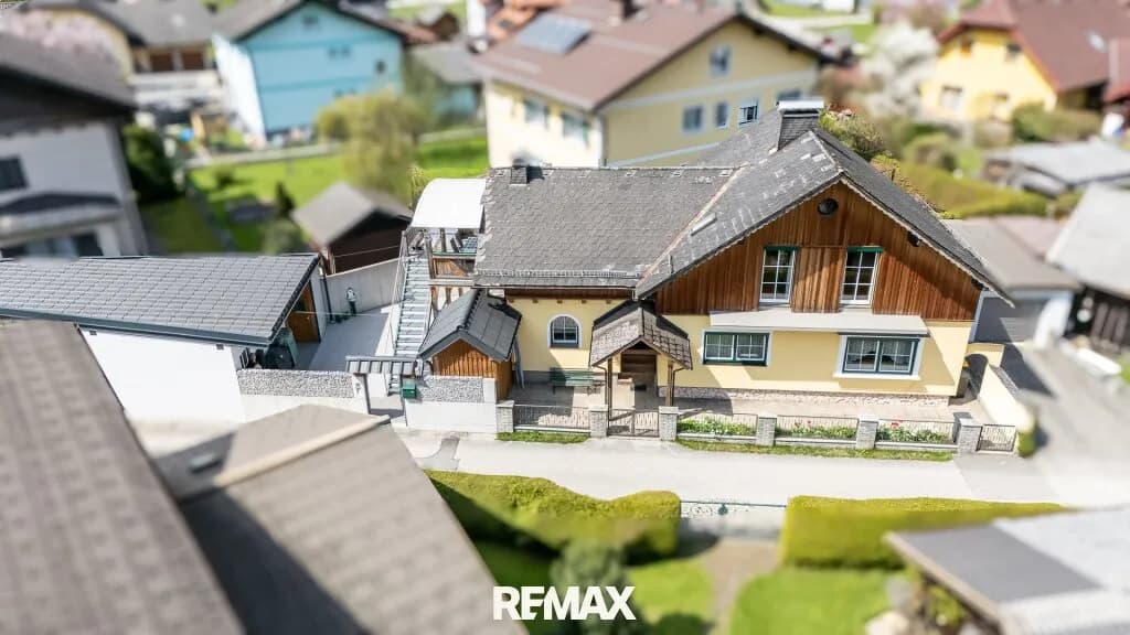 7-Zimmer-Haus kaufen in Gmunden – 186 m², € 419.000