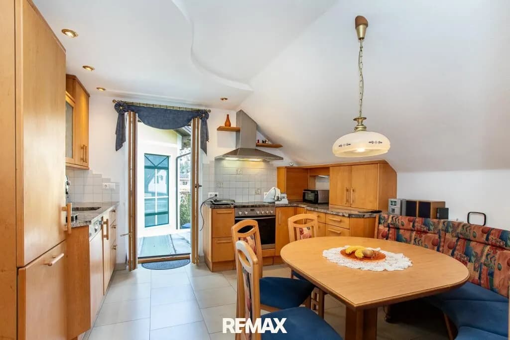 7-Zimmer-Haus kaufen in Gmunden – 186 m², € 419.000 – Bild 9 von 51