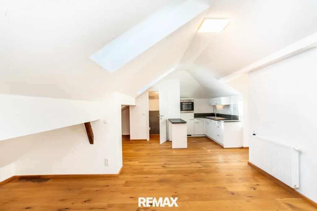 1-Zimmer-Wohnung mieten in Gmunden – 86 m², € 1.090 – Bild 6 von 21