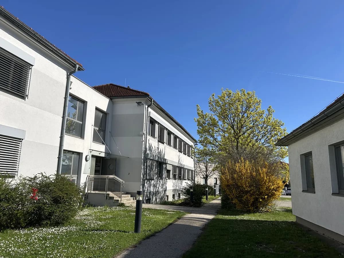 Gewerbeimmobilie kaufen in Tulln – 1 692 m²