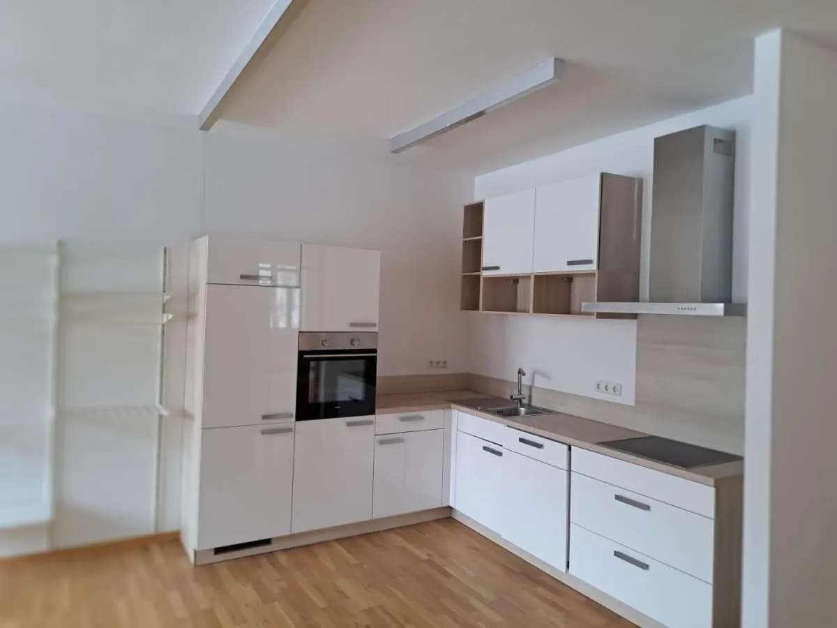 Gewerbeimmobilie mieten in Linz – 94 m² – Bild 7 von 30