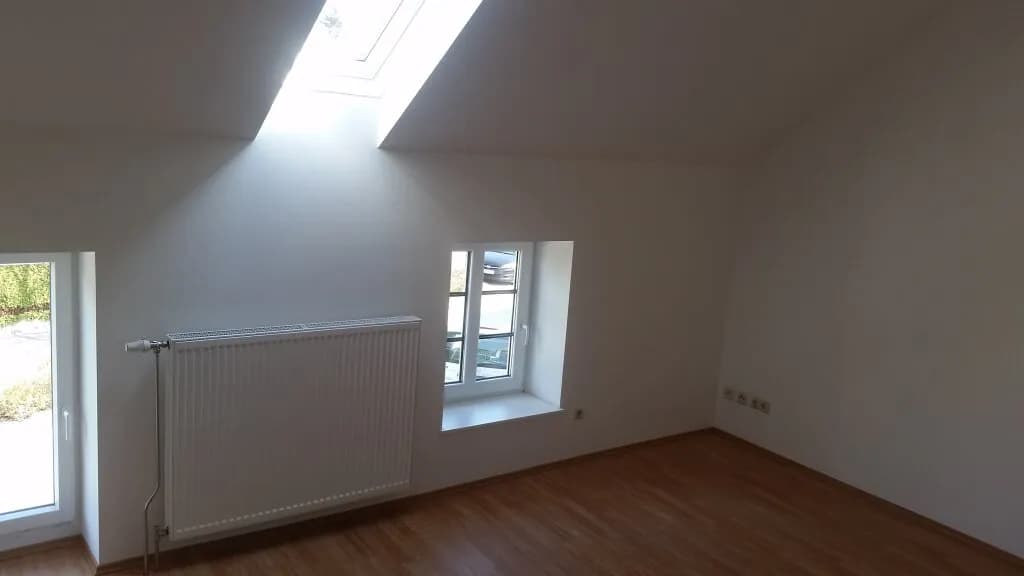 1-Zimmer-Wohnung mieten in Sankt Pölten – 27 m², € 285 – Bild 3 von 3