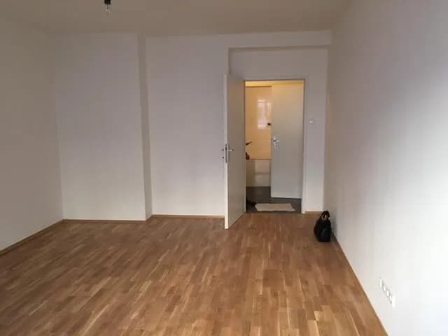 2-Zimmer-Wohnung kaufen in Wien – 50 m², € 200.000 – Bild 9 von 16