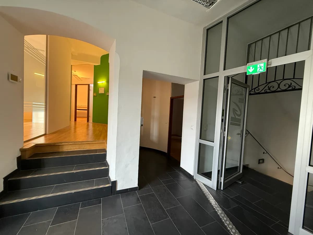 Gewerbeimmobilie mieten in Graz – 736 m², € 11 – Bild 5 von 9