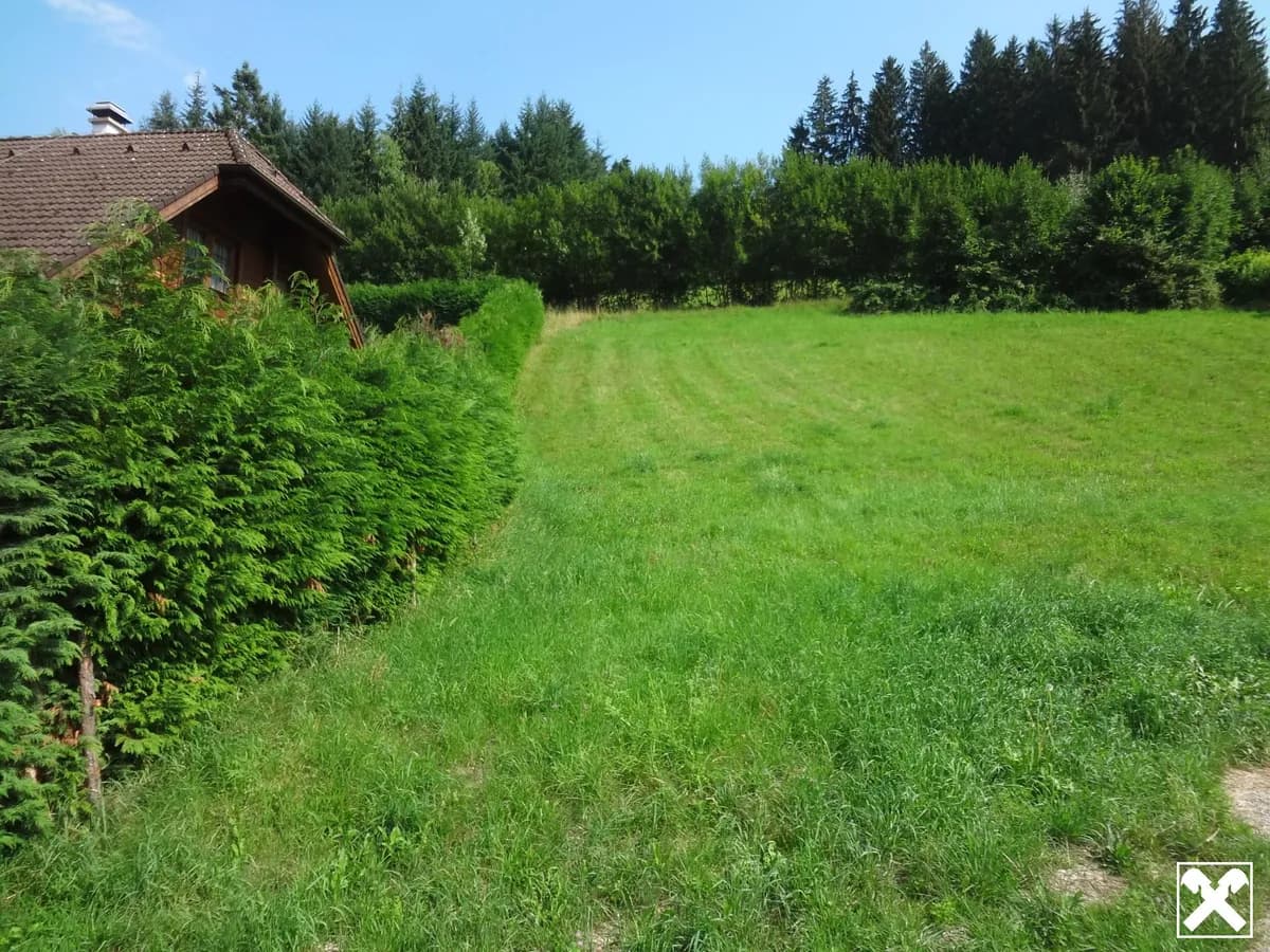 Grundstück kaufen in Neunkirchen – 651 m², € 45.000 – Bild 2 von 3