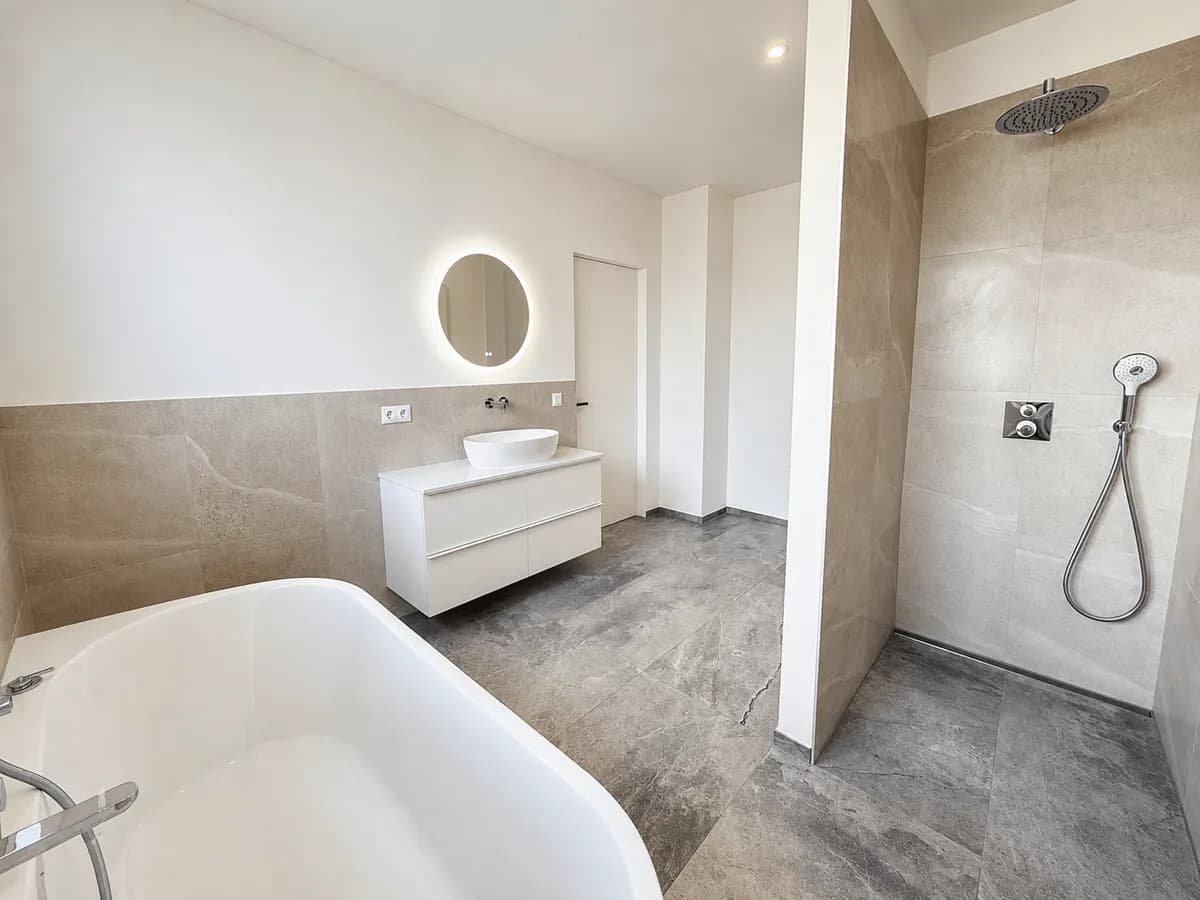 8-Zimmer-Haus kaufen in Klagenfurt Land – 250 m², € 885.000 – Bild 9 von 15